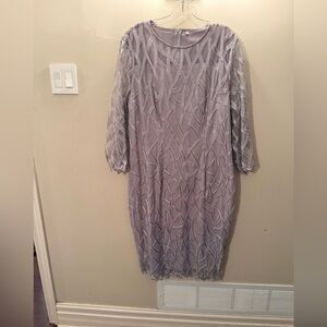 🤍 Elegant Silver-Gray Embroidered Dress – Sheer Sleeves 🤍